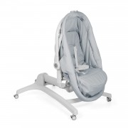 Chicco BABY HUG 4 IN 1 - Grey RE_LUX - als erster Stuhl am Tisch